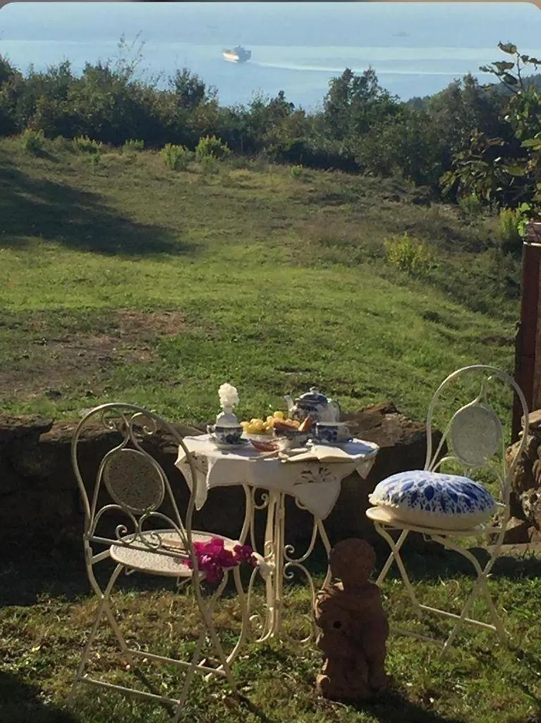 Antico Casale Il Fiorentino Montenero  0*, Montenero (Livorno)